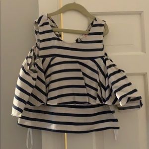 Gianni Bini cold shoulder top